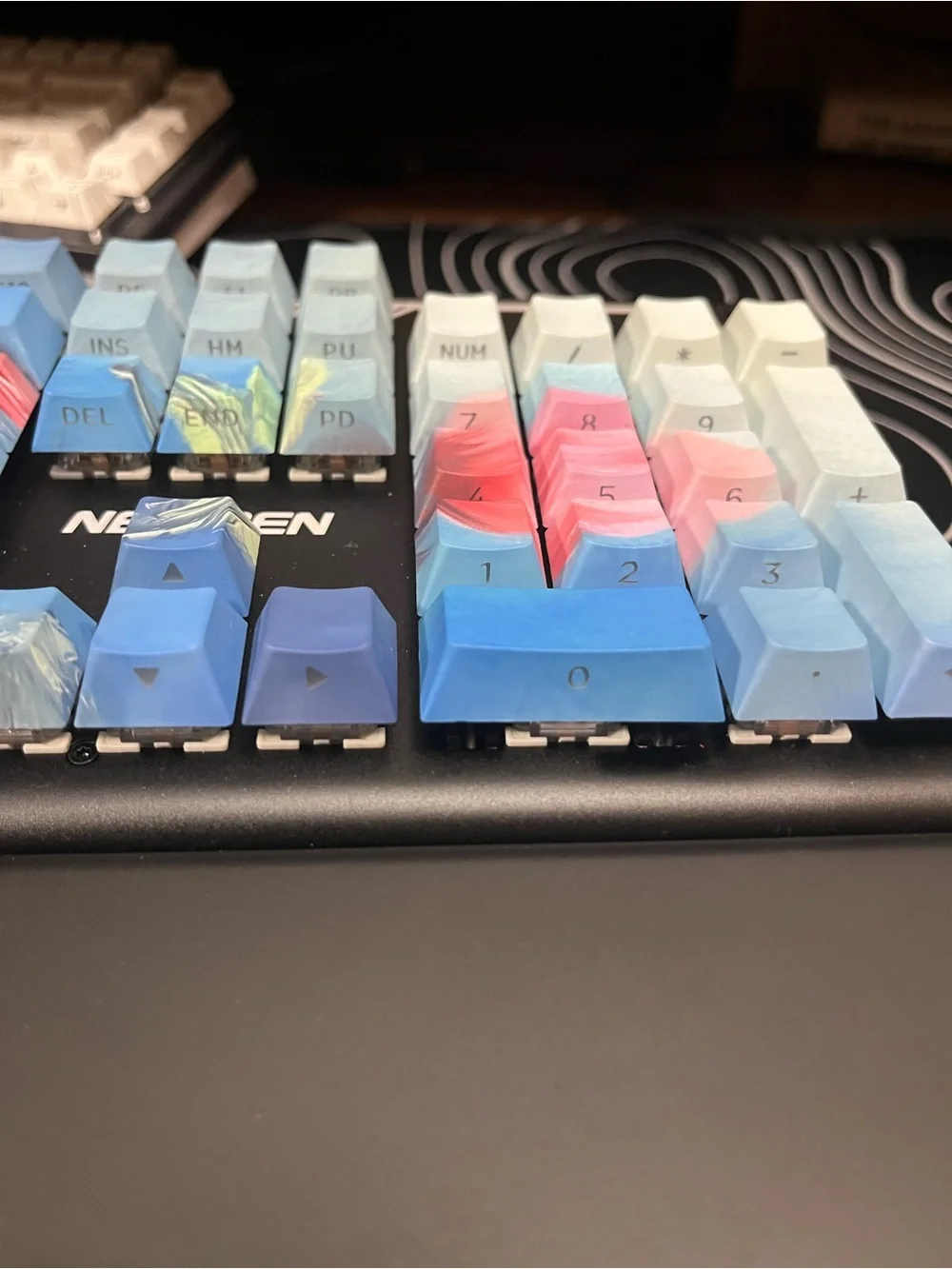 Custom Pink Blossoms Mechanical Keyboard with Artistic Keycaps